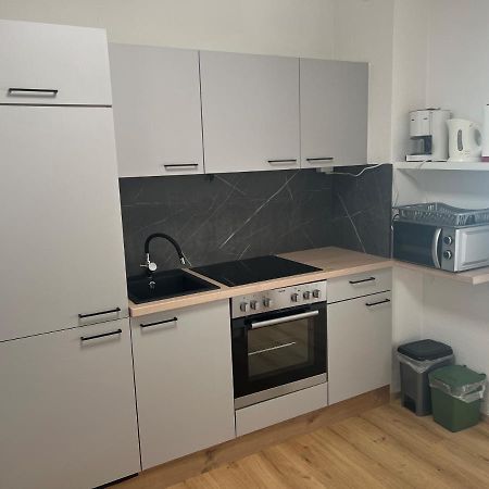Living Appartement 弗拉绍 外观 照片