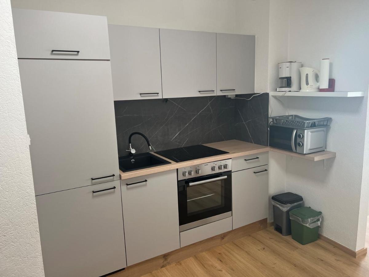 Living Appartement 弗拉绍 外观 照片